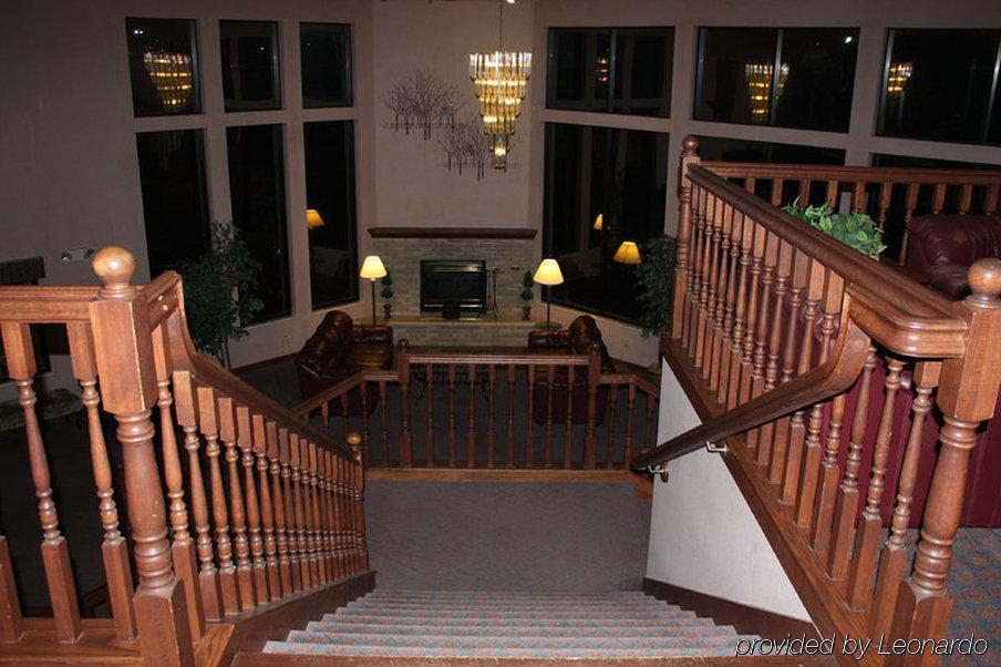 Saratoga Inn & Suites Cannon Falls Interieur foto